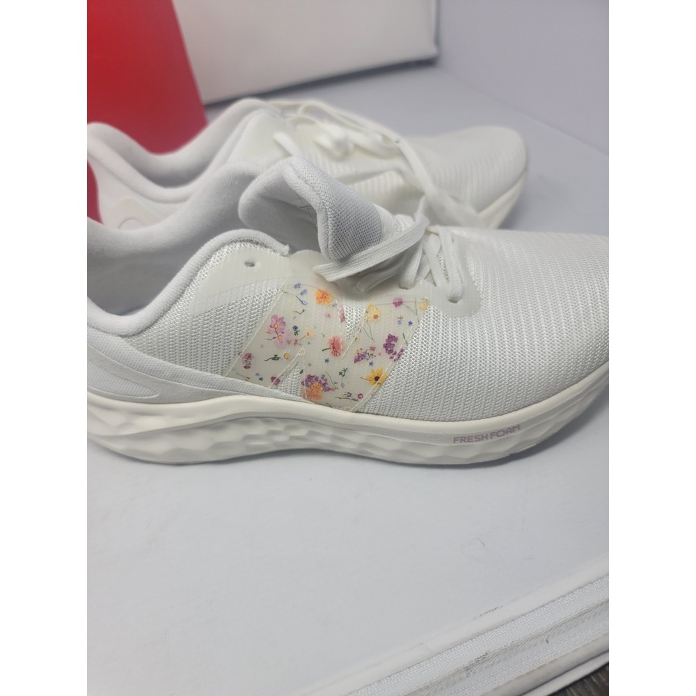 Women's New Balance Fresh Foam Arishi V4 Sneakers WARISBC4 Floral Size 9.5 - Picture 4 of 8